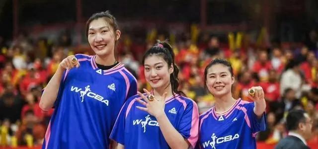 张敬一比赛照片