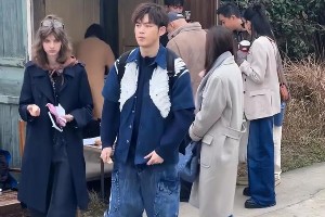 董力《妻子浪漫旅行》路透引争议，夫妻互动成焦点