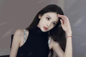 古力娜扎晒维密内衣美照，与张云龙恋情引热议